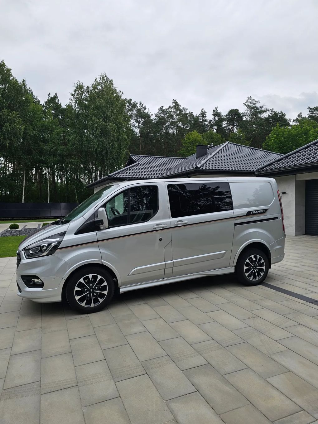 Ford Transit Custom Ford Transit Custom 2.0 | 2019 | 185 KM | 185 000 km