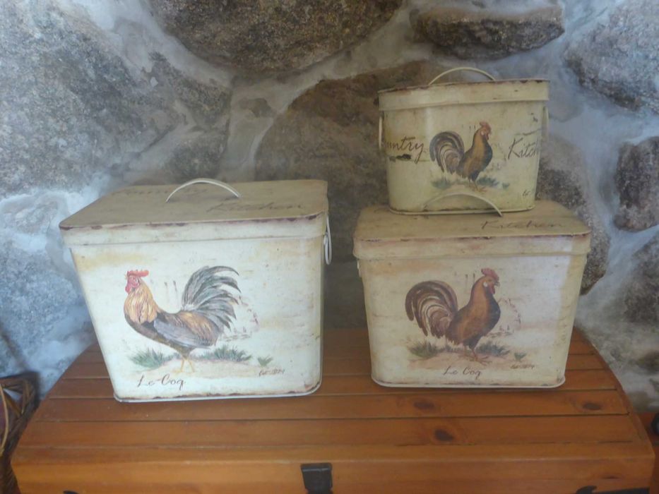 Conjunto 3 CAIXAS GRANDES Latão Antigas - Le Coq (galos) Country House