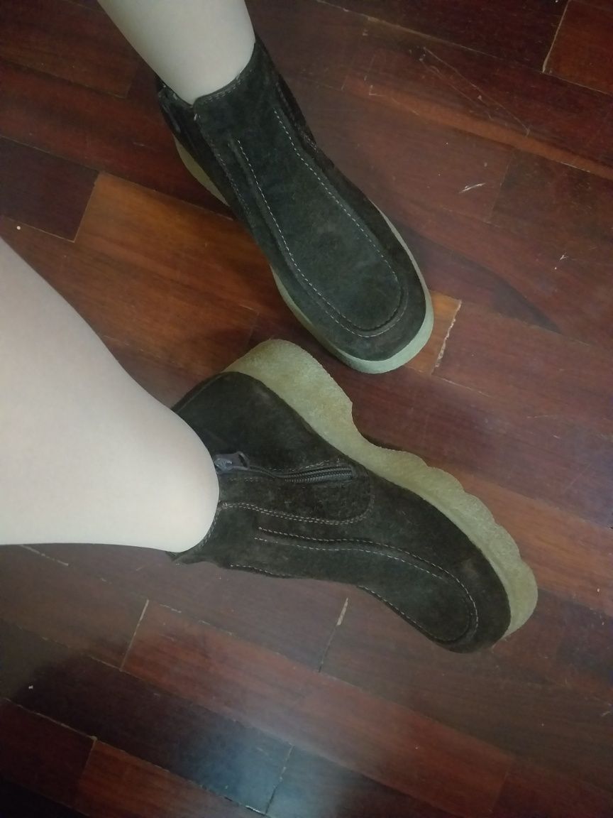 Botins Castanhos Vintage
