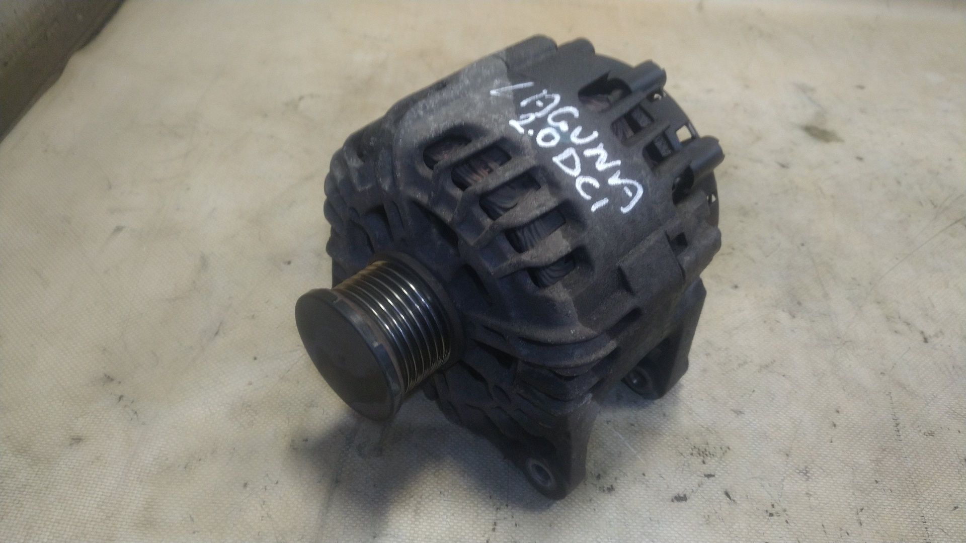 ) Laguna II Espace Trafic alternator 2.0 Dci