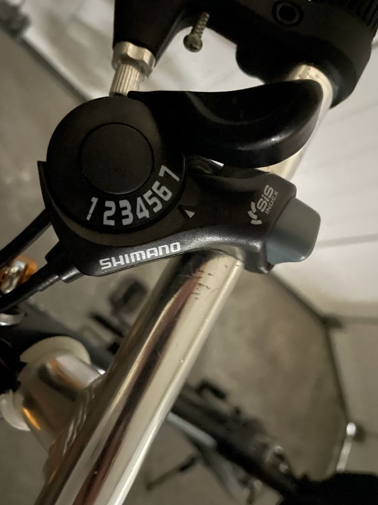 Bicicleta dobravel de adulto. Muito pratica e funcional na cidade