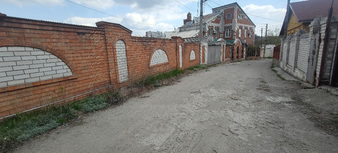 Продам хороший КИРПИЧНЫЙ ДОМ ул.Давыдова