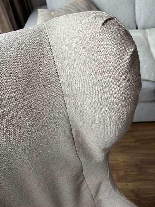 Fotel uszak IKEA z podnóżkiem