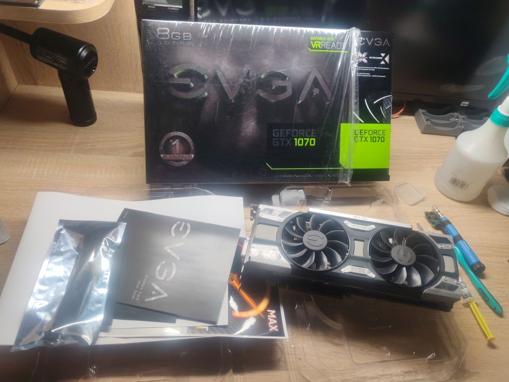 EVGA GeForce, GTX 1070 8Gb SC GAMING ACX 3.0 (отлично работает)