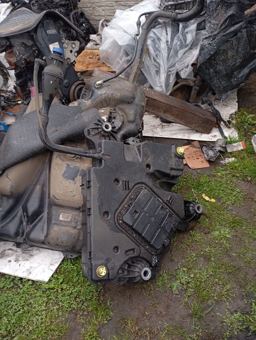 Zbiornik pompa adblue Jumpy Expert Proace Wivaro C scudo