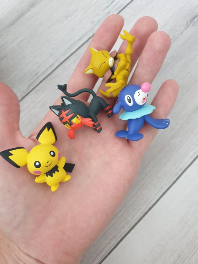 Pokemon tomy nintendo figurki oryginalne