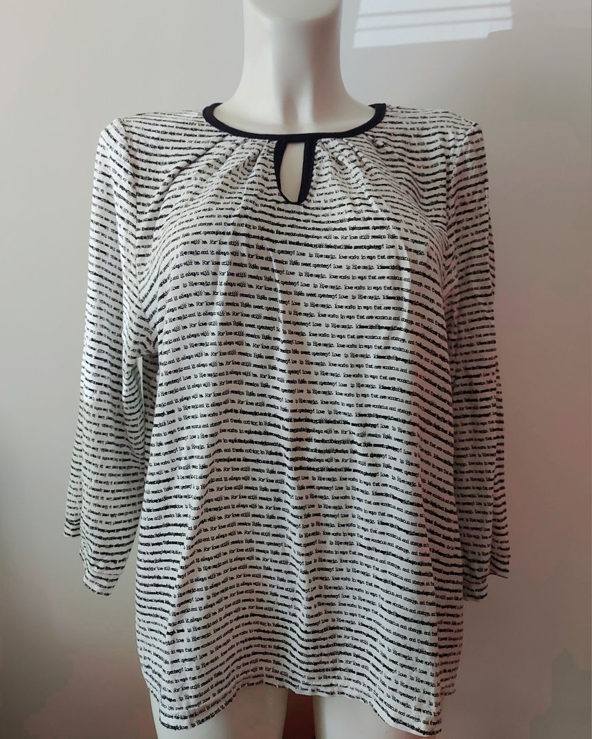 Camisola branca e preta | XL