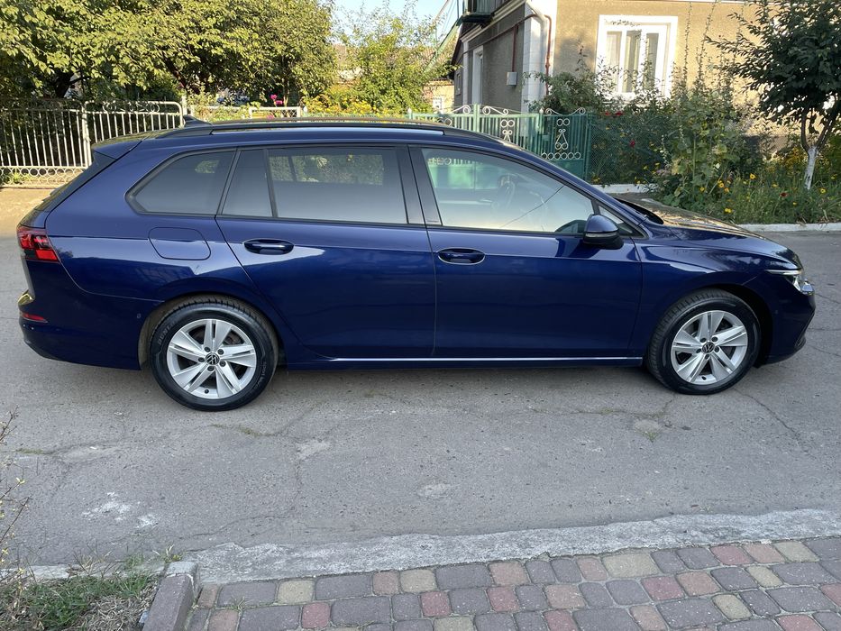 VW Golf 8 /2.0 дизель/