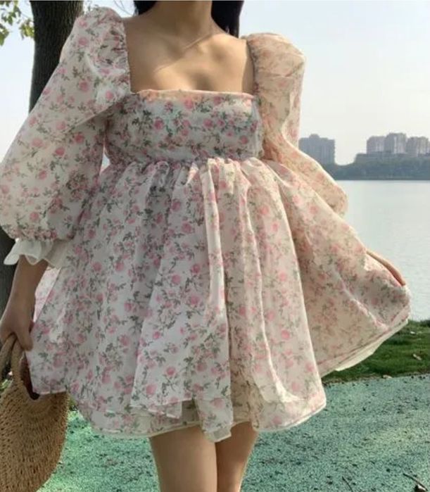 Неймовірна сукня у ляльковому стилі