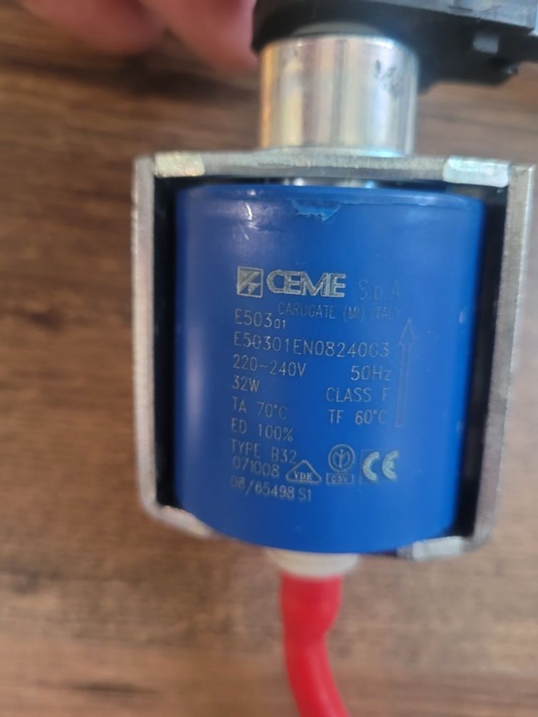 Ceme e503 01, Pompa wody do żelazka Philips GC8260