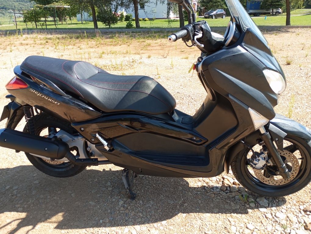 MBK Skycruiser 125 (Yamaha Xmax), kat.B, transport pod dom cały kraj.