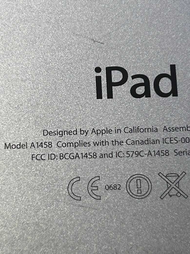 Планшет Apple IPad 4 A1458 Wi-Fi 16 GB