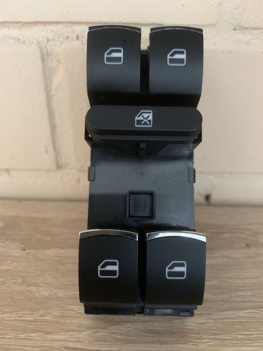 Блок керування склопідйомником VW Jetta Tiguan Golf B6 CC Seat Leon