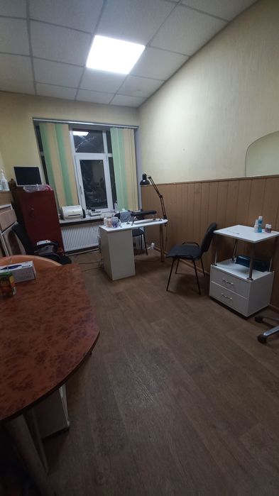 Продажа діючого комерційного приміщення, Центр, вул.Бердичівська.