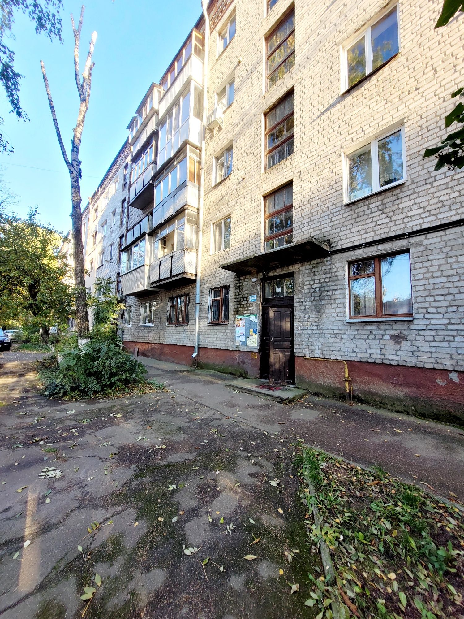 Фасадная 3-х ком квартира 62 кв.м Центр ул Грушевского и Покровская