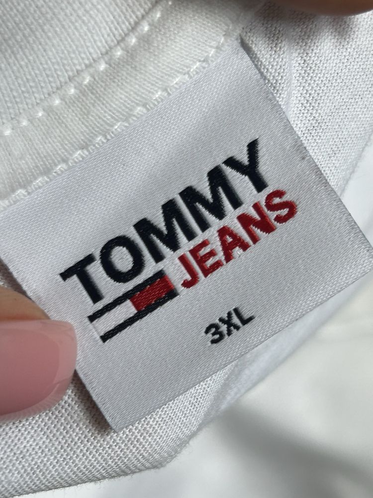 Топ жіночий Tommy Jeans