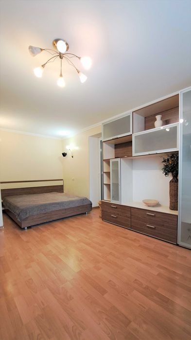 Сдам реальную 1-к кв.,низ пр. А. Поля, р-н " Медтехники", 5/9 эт.