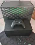 Xbox Series X 1 TB – Stan bardzo dobry – Mało używana – Komplet!