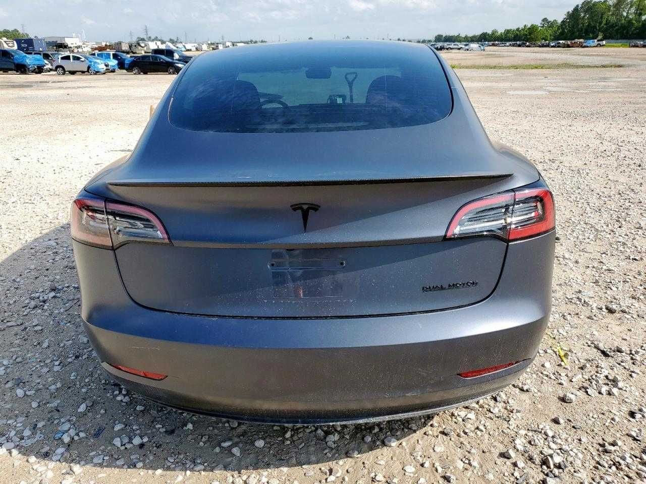 Tesla Model 3 Dual Motor Perfomance 2023