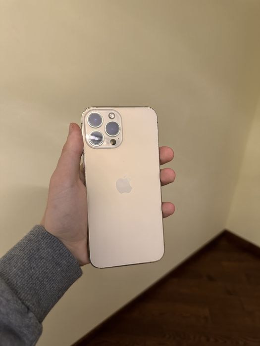 Iphone 13 pro max 256 88% батарея