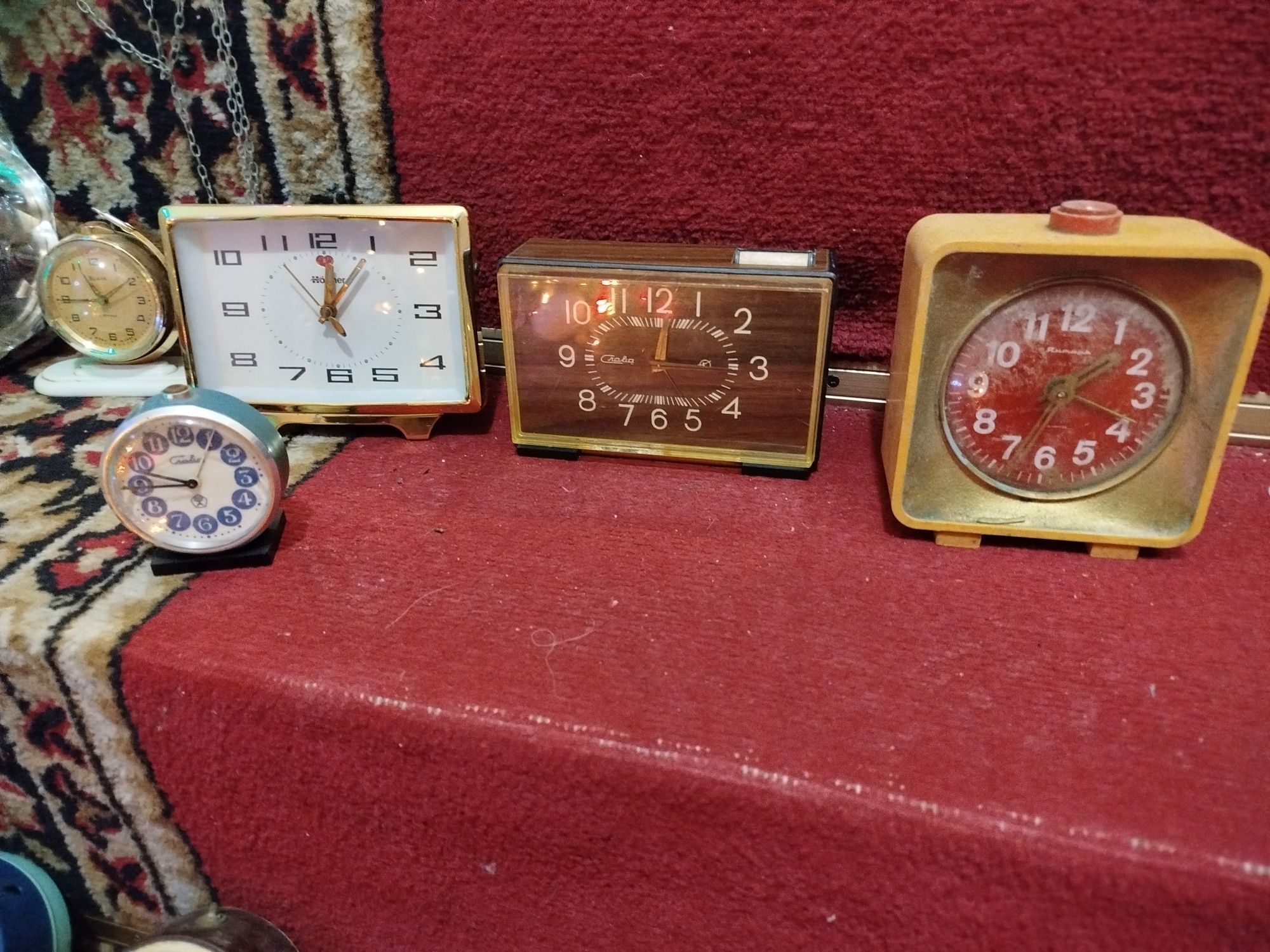 Продам будильник Слава пр СССР