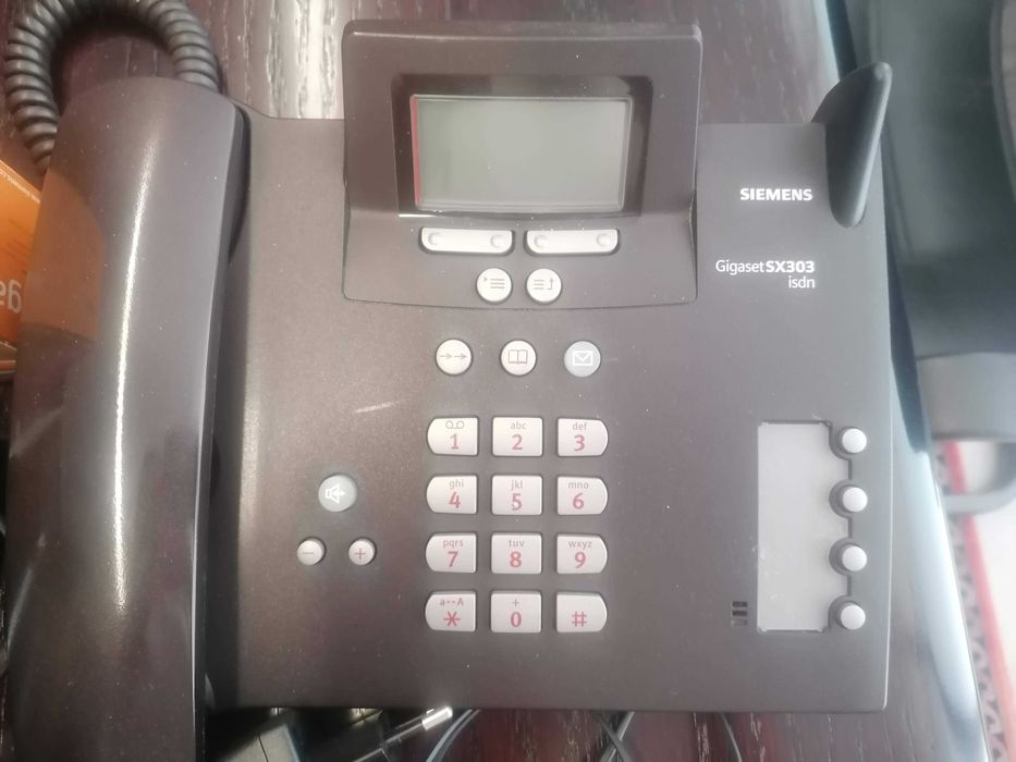 Telefones Gigaset Sem Fios + Telefone fixo central + Repetidor Sinal