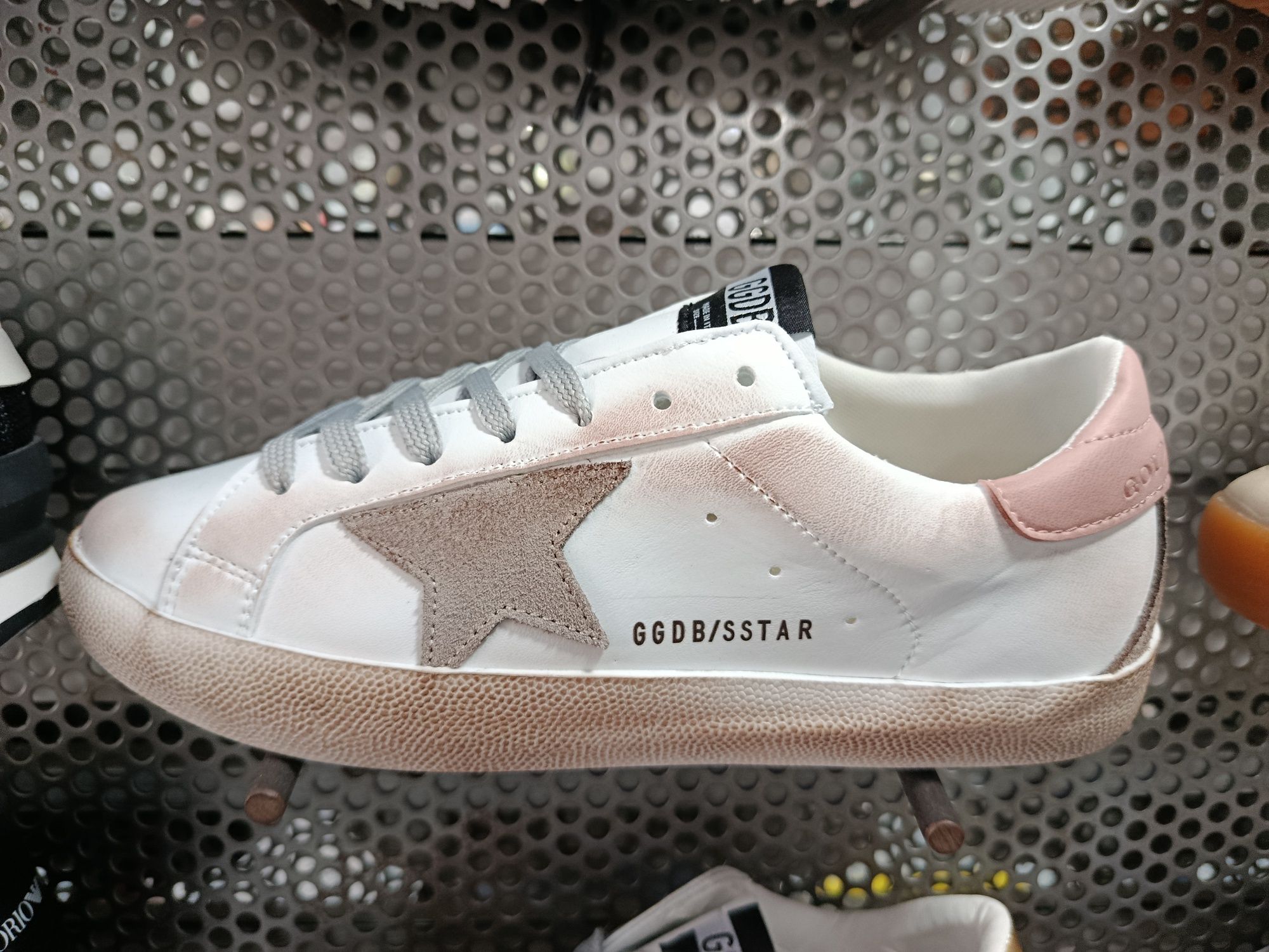 Golden Goose NOVAS