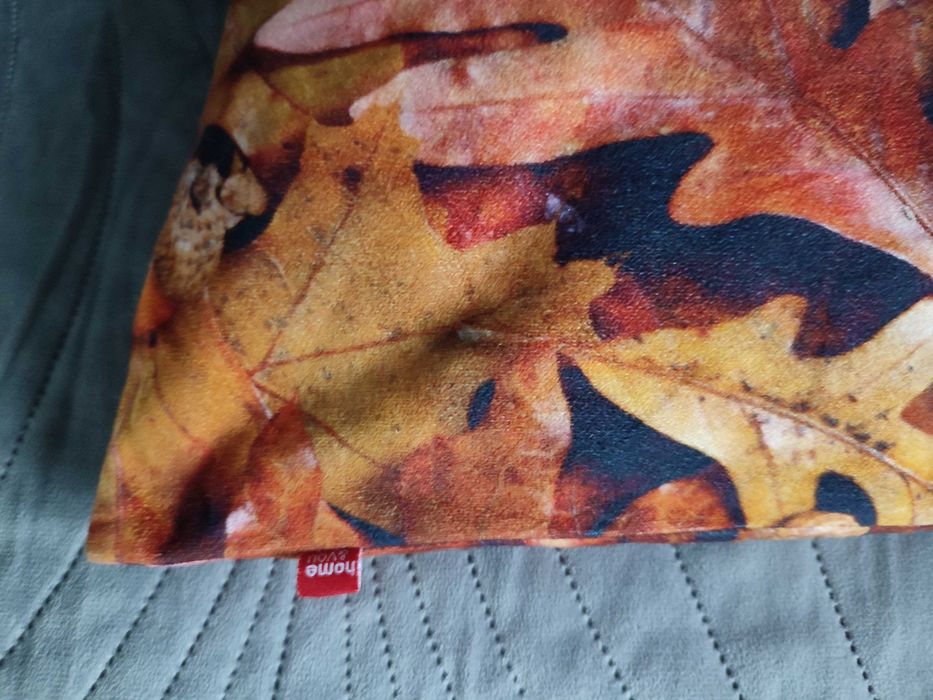 Poduszka dekoracyjna kolorowa - Home & You - nowa