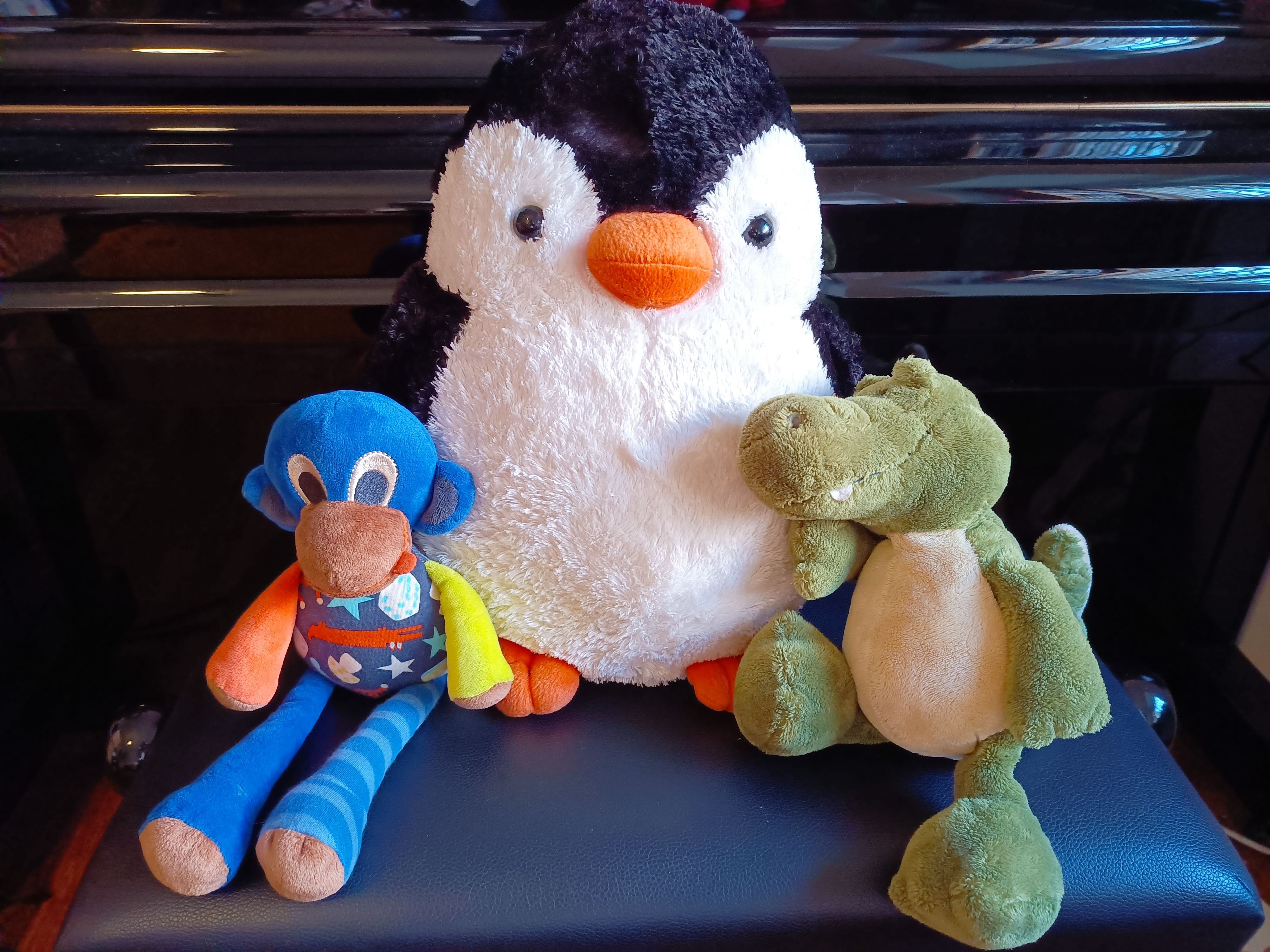 PINGUIM fofo + 2 Peluches giros