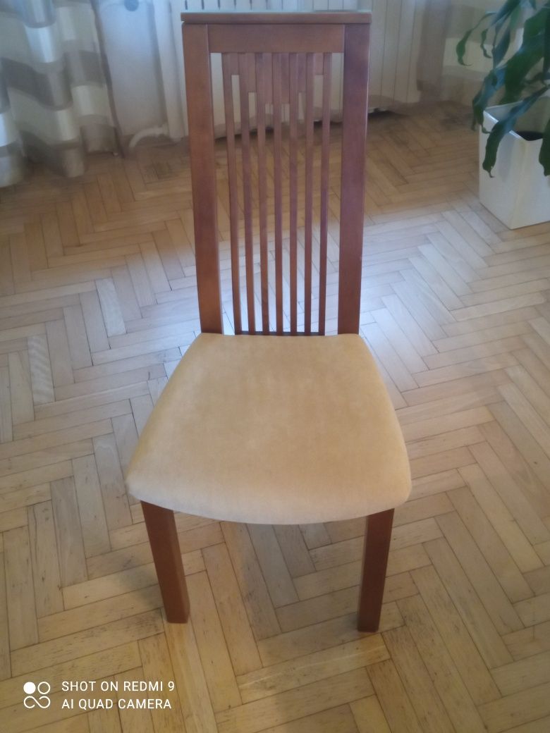Krzesło  (12szt)