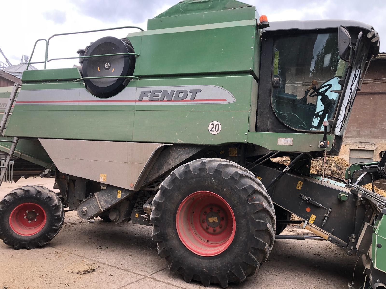 Fendt 5180E IDEALNY STAN 1300mth z Niemiec Laverda Massey Ferguson