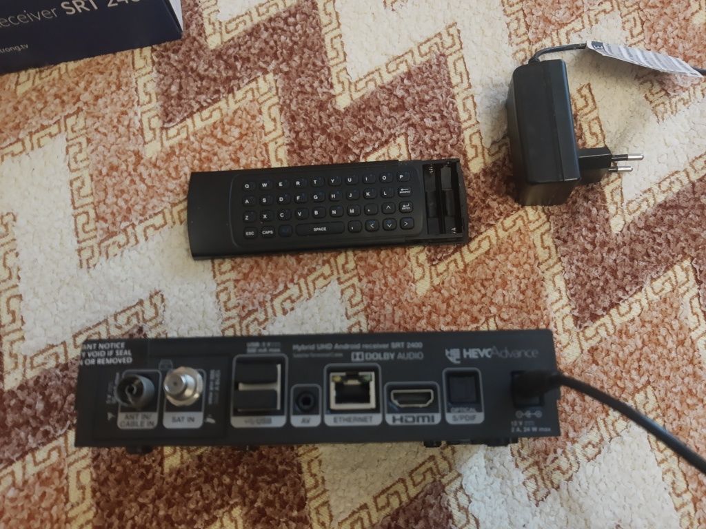 Медиаплеер Strong srt2400 dv3s2/t2