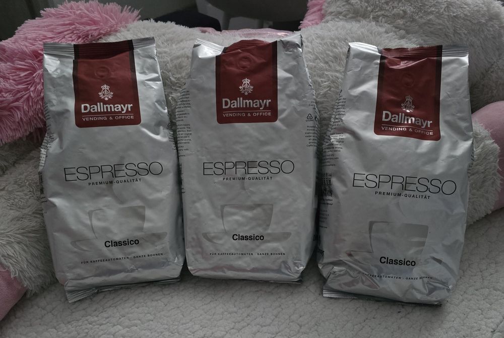 Kawa ziarnista dellmayr 3sztuki