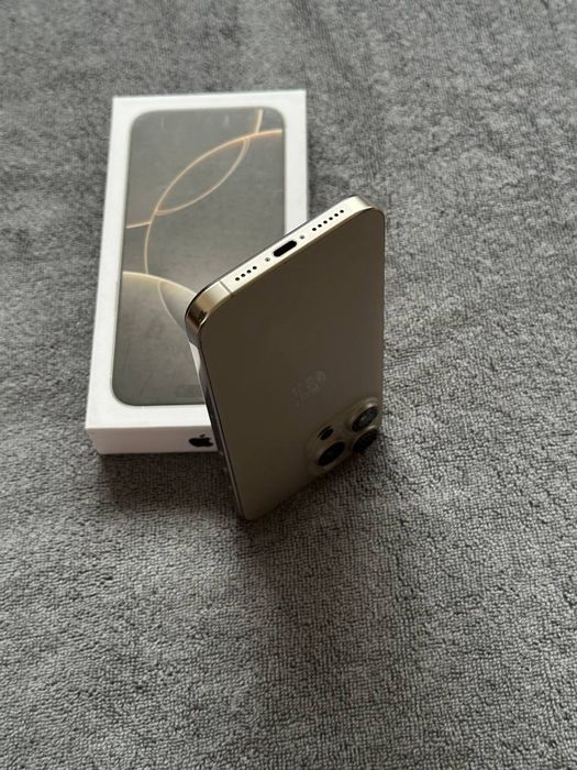 Продам IPhone 16 PRO MAX 256 Neverlock