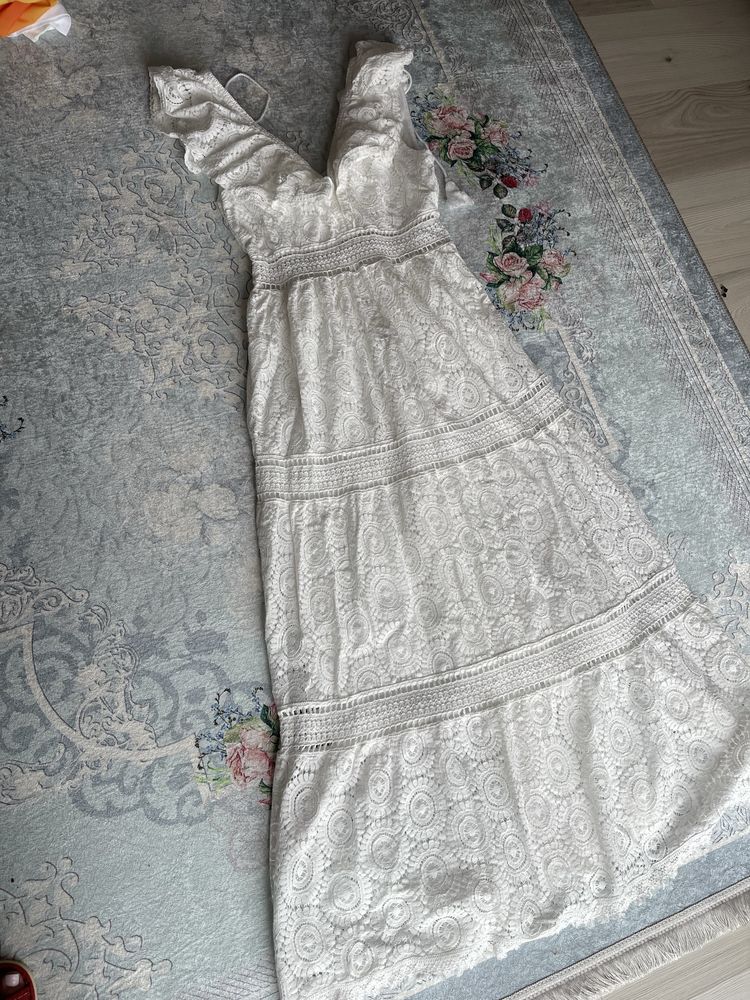 Nowa sukienka koronkowa L/xl maxi długa