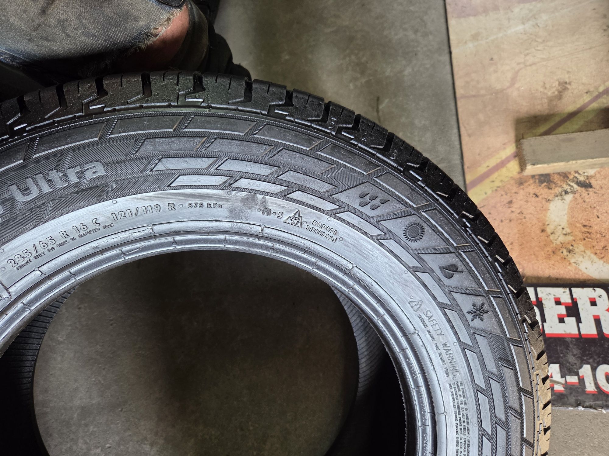 opony  nowe 235/65R16 C Continental VANCONTACT VANCONTACT A/S ULTRA