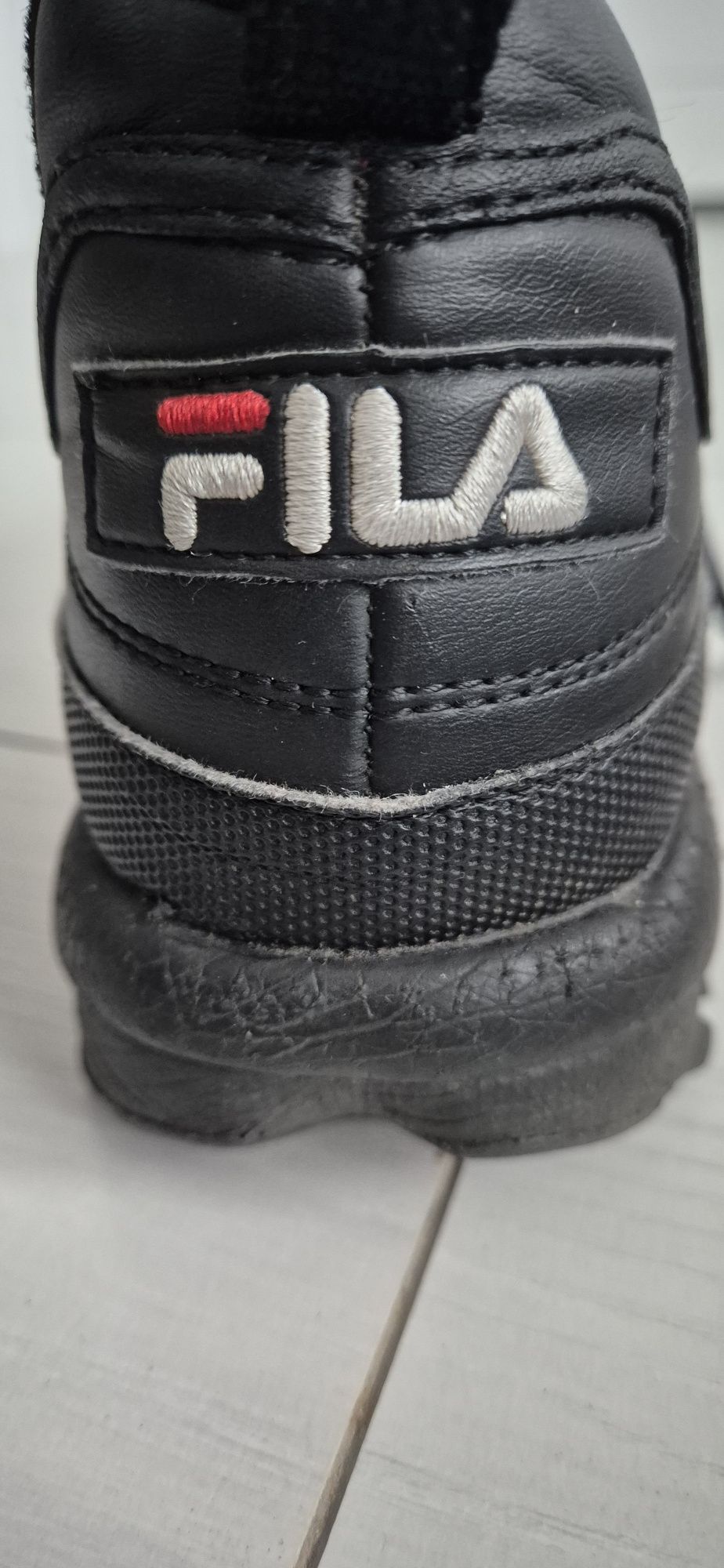 Sprzedam buty damskie Fila