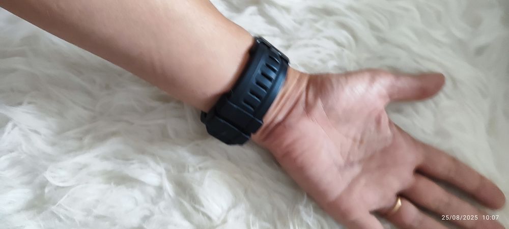 Relógio Rocobarocco-Modelo Greta-cristais Swarovski + estojo de viagem