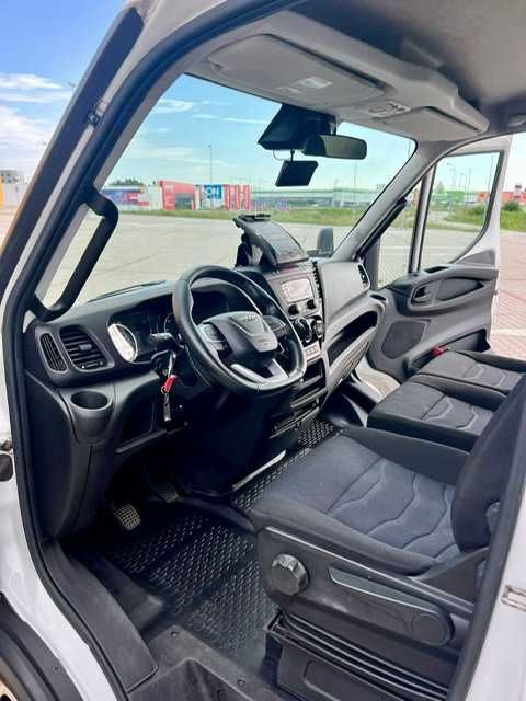 IVECO DAILY 50/C35 KONTENER 6100 X 2110 X 2300  DO 3,5T