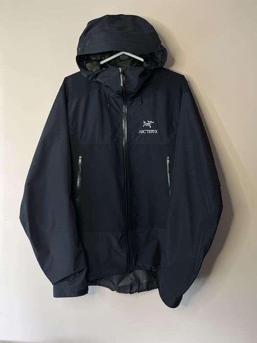 Вітровка Arcteryx Beta SL Hybrid Jacket Gore-Tex