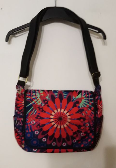 SALDOS -Malas/pastas (PC portátil /livros /escolar /desporto /senhora)