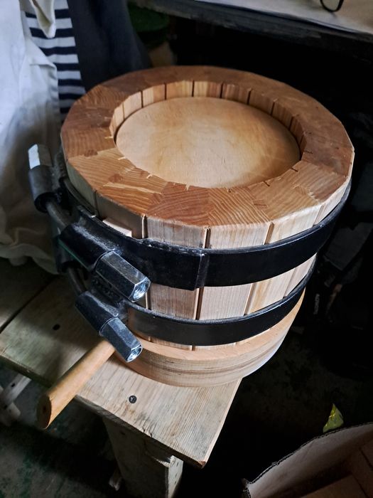 Пресс для холодного отжима