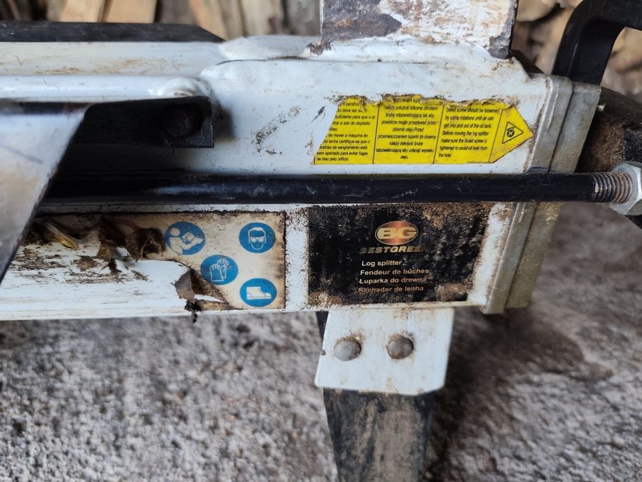 Rachador de lenha elétrico