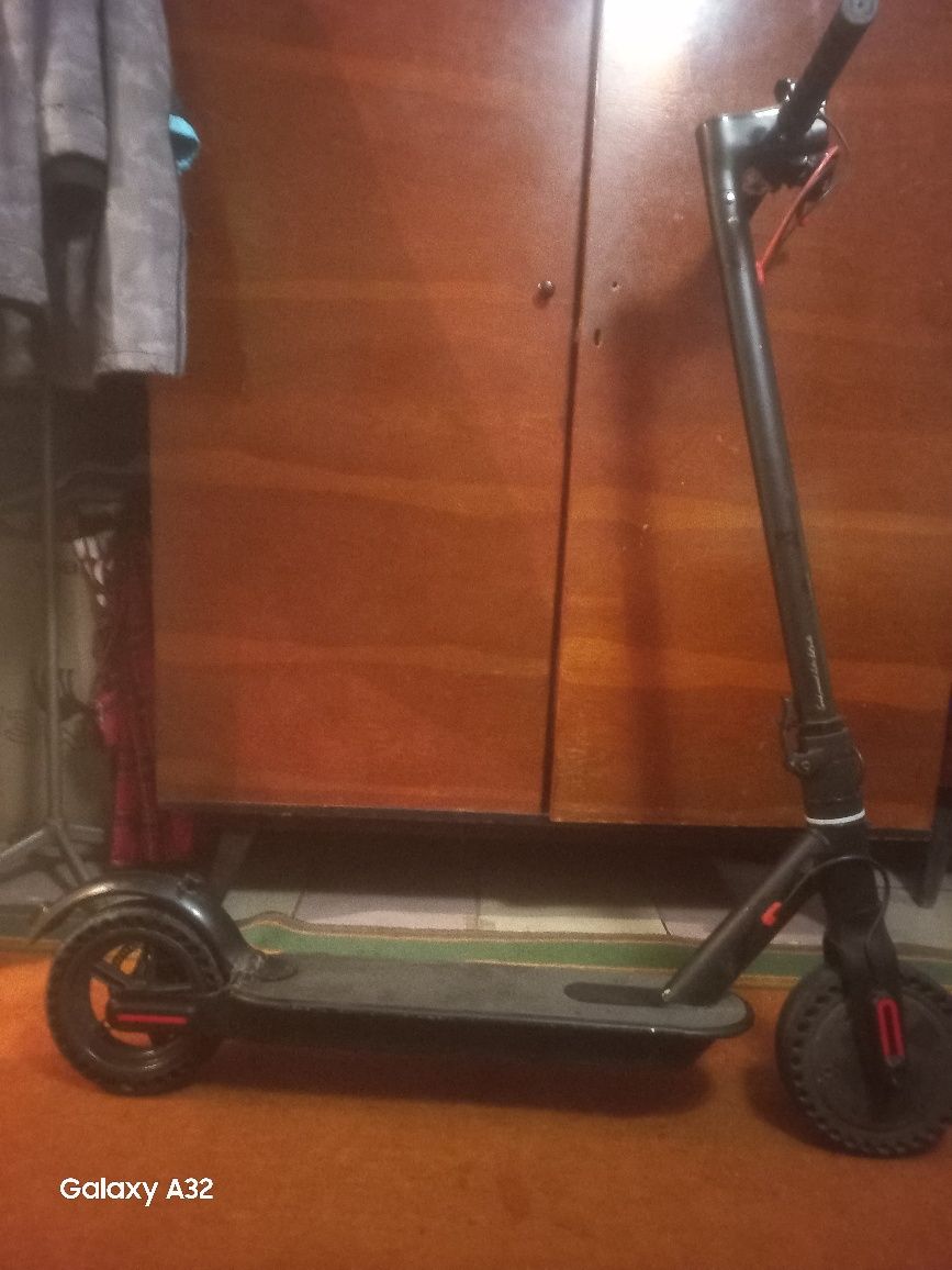 Електросамокат BEST SCOOTER SD-3678 Торг