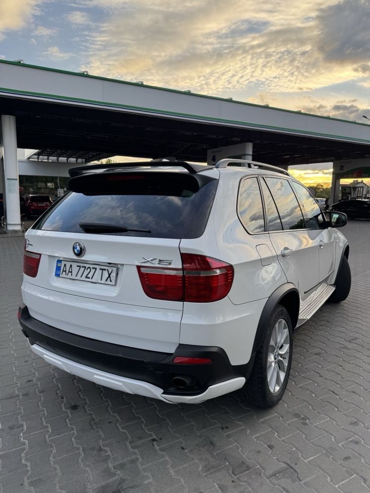 Bmw x5 2010 3.0 атмосера