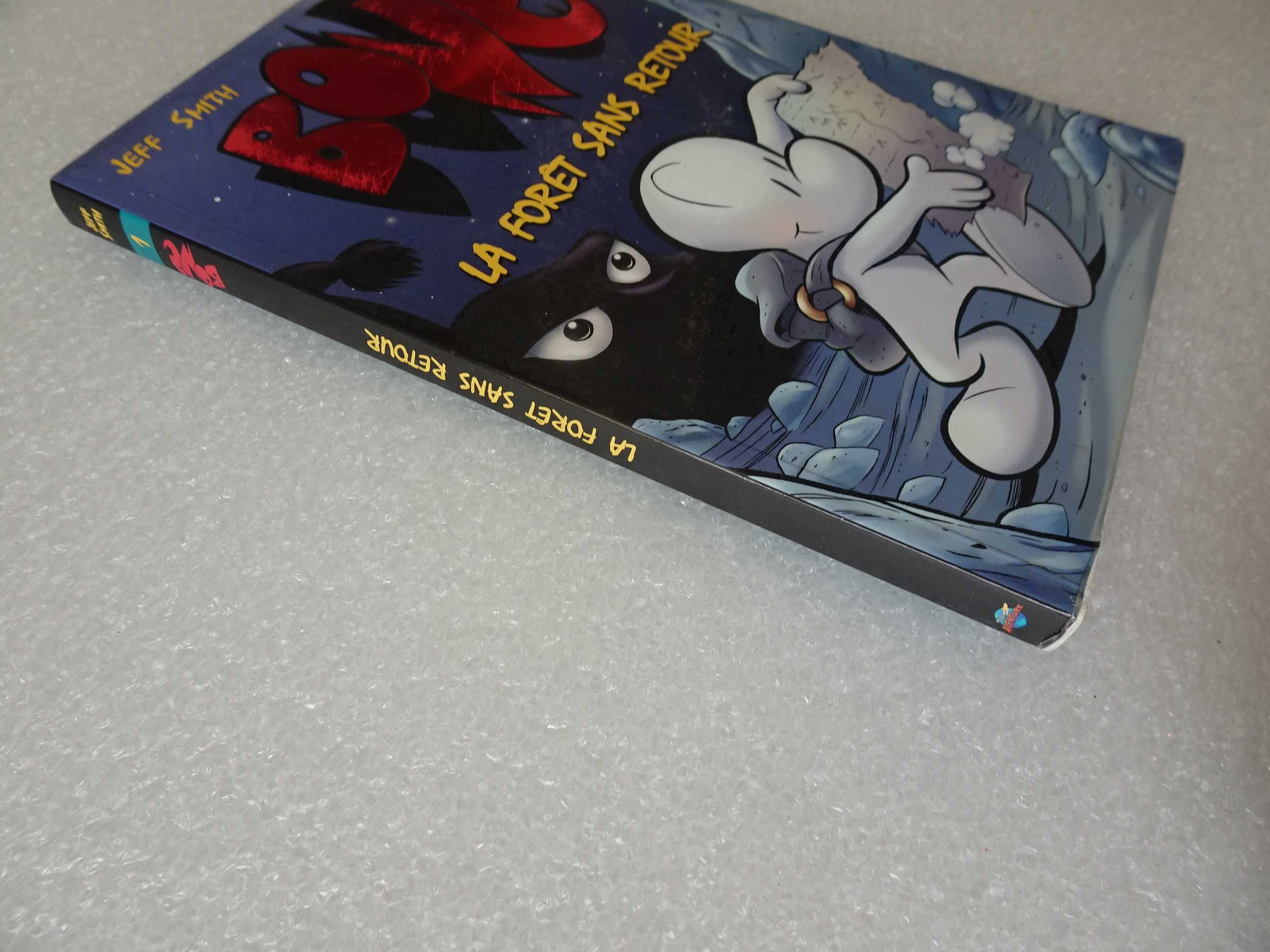 Livro - Jeff Smith - Bone - La forêt sans retour (em francês)