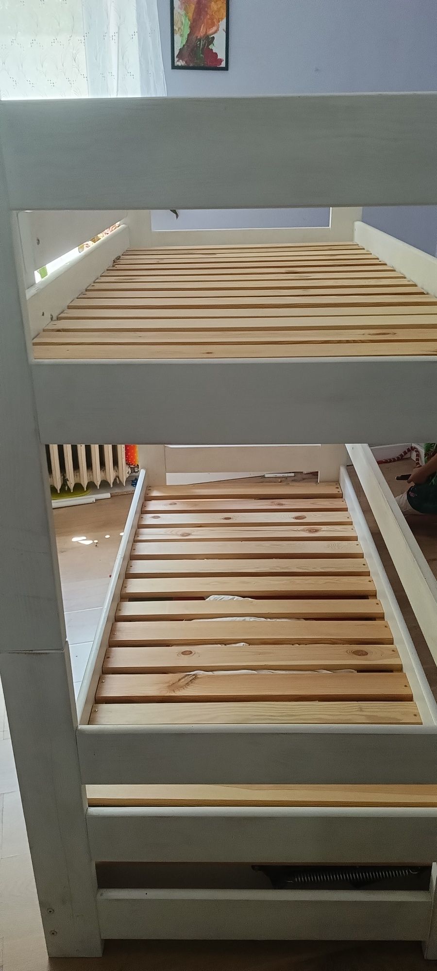 Drewniane łóżko piętrowe dla dzieci 180x80 z materacami i pojemnikiem