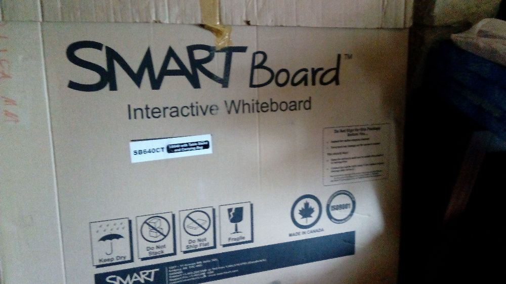 Tablica multimedialna SMART Board SB640CT 48cali stan bardzo dobry