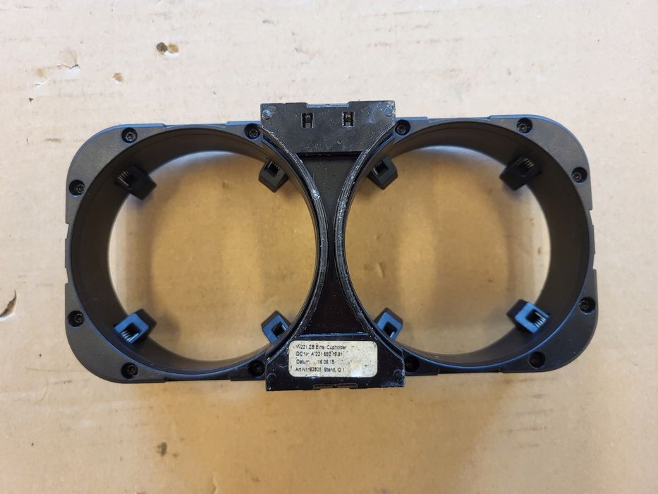 Cupholder Uchwyt na Kubki Mercedes S W221 Oryginalny A2216801991