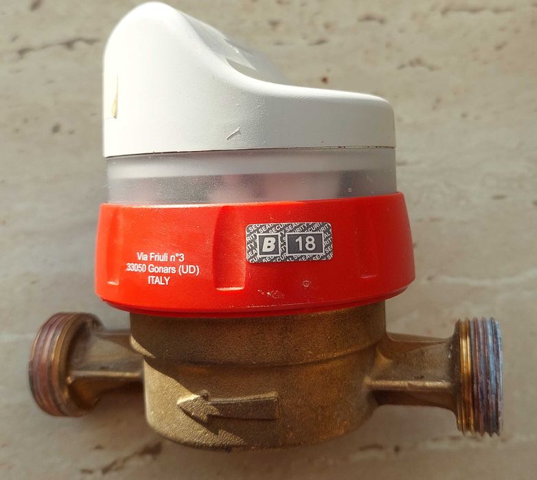 Wodomierz B Meters  B 18 ,  do ciepłej wody.